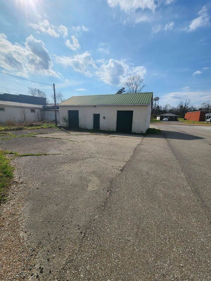 https://bt-photos.global.ssl.fastly.net/memphis/1280_boomver_1_10219632-2.jpg