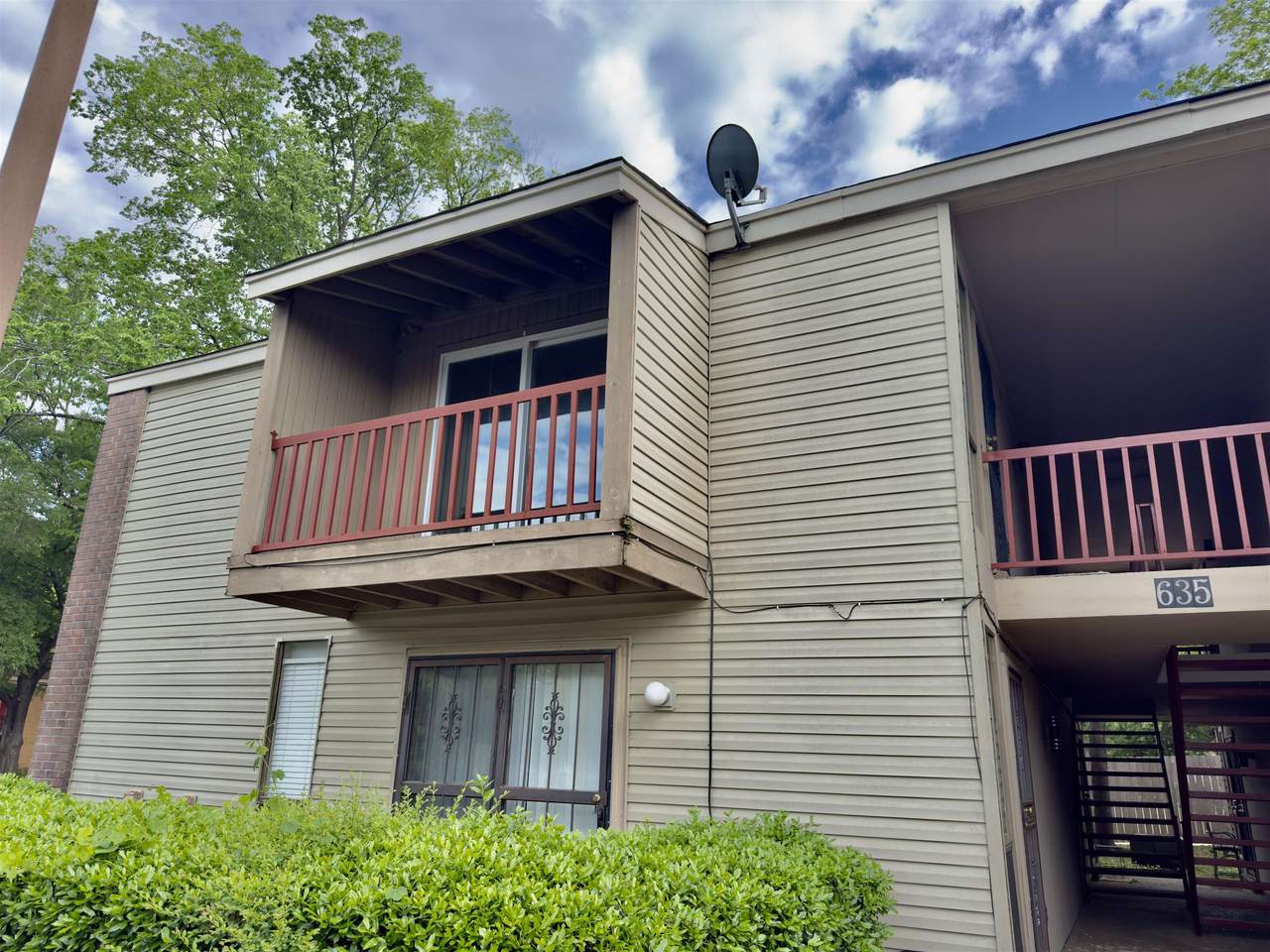 635 Patterson St - Photo 1