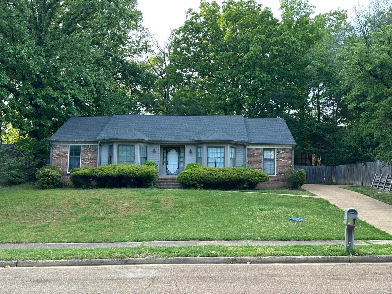 8588 Kettering Dr - Photo 1