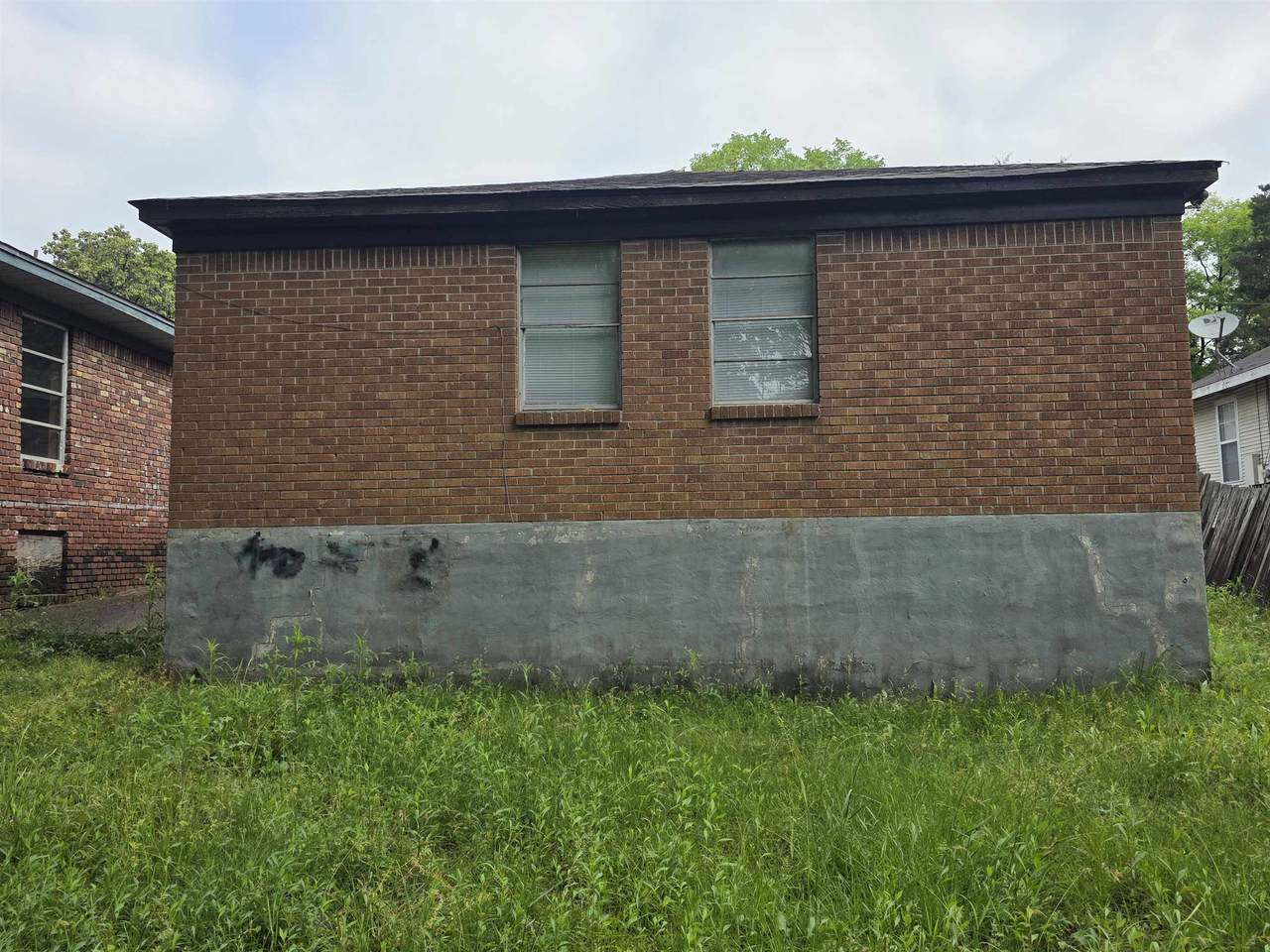 https://bt-photos.global.ssl.fastly.net/memphis/1280_boomver_1_10220348-2.jpg