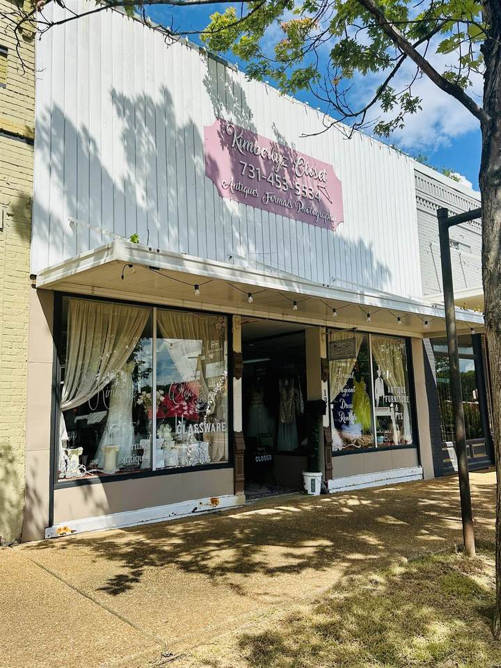https://bt-photos.global.ssl.fastly.net/memphis/1280_boomver_1_10220612-2.jpg