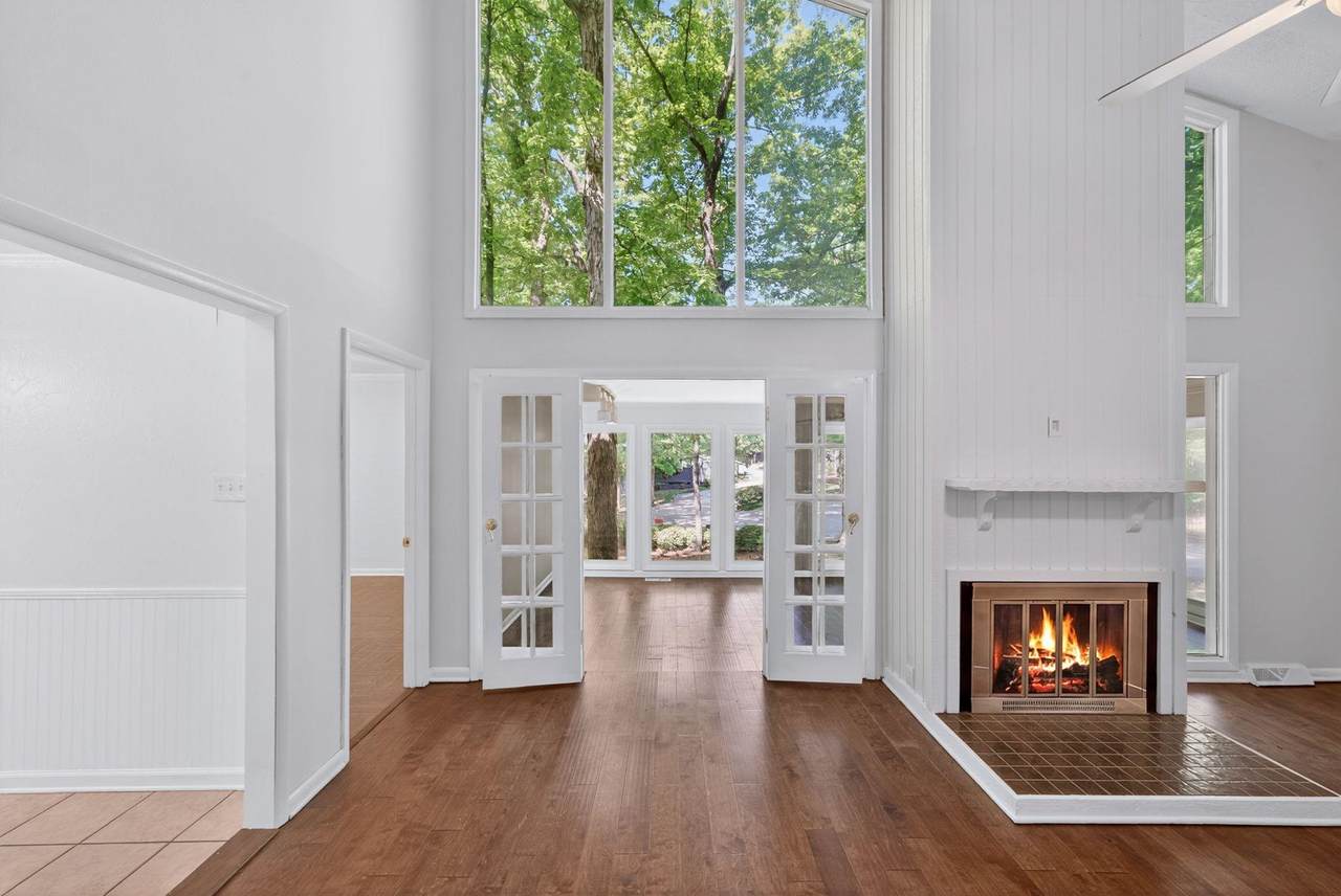 1104 Parkway St - Photo 1