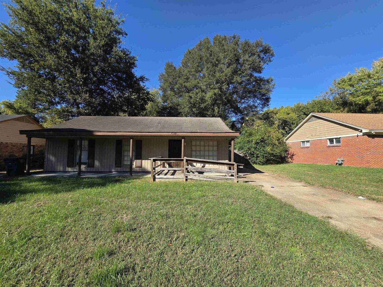 https://bt-photos.global.ssl.fastly.net/memphis/1280_boomver_1_10220918-2.jpg