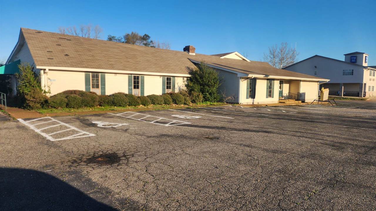 787 51 Hwy - Photo 1