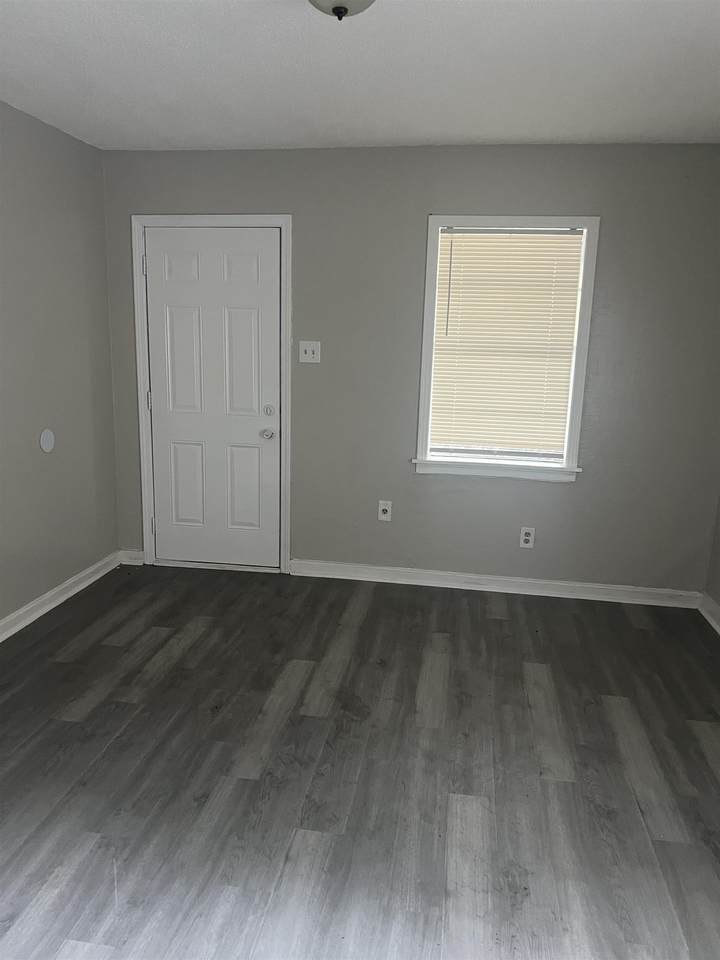 https://bt-photos.global.ssl.fastly.net/memphis/1280_boomver_1_10221050-2.jpg