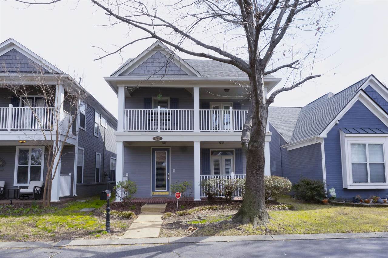 1226 Isle Bay Dr - Photo 1