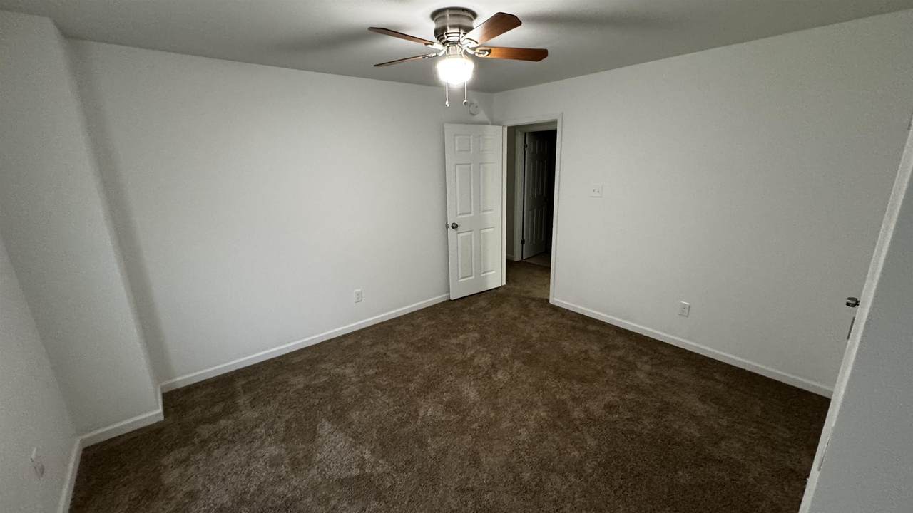 https://bt-photos.global.ssl.fastly.net/memphis/1280_boomver_1_10222130-2.jpg