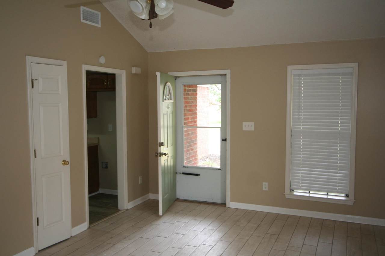 https://bt-photos.global.ssl.fastly.net/memphis/1280_boomver_1_10222330-2.jpg