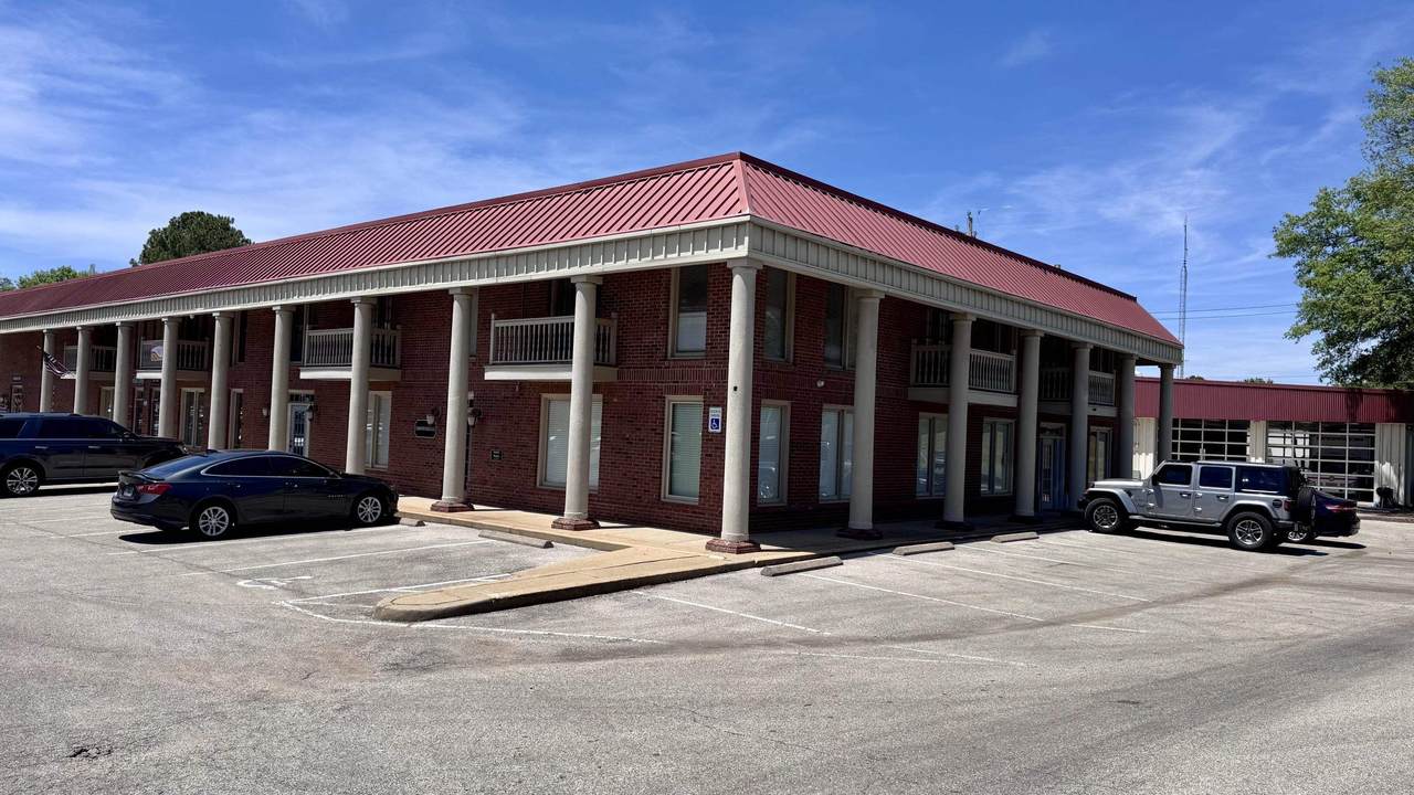 https://bt-photos.global.ssl.fastly.net/memphis/1280_boomver_1_10222566-2.jpg