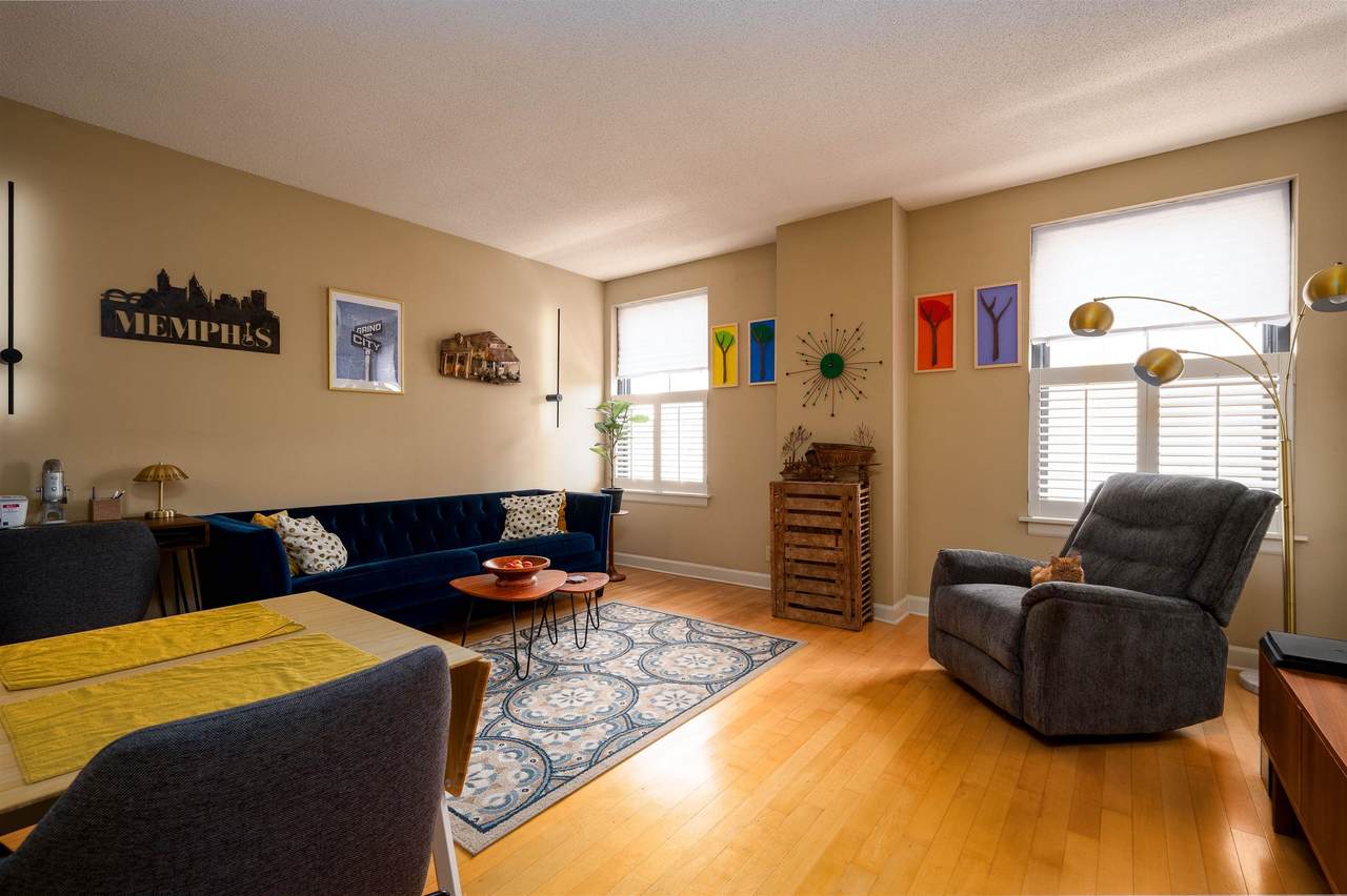 109 Main St - Photo 1