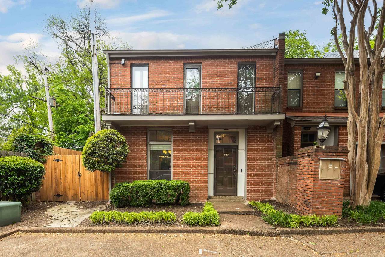 1707 Belvedere Ct - Photo 1