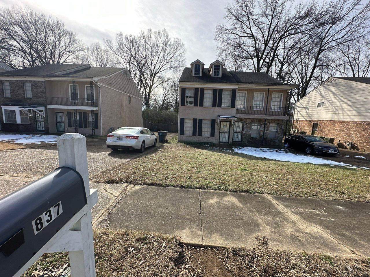 841 Candace Dr - Photo 1