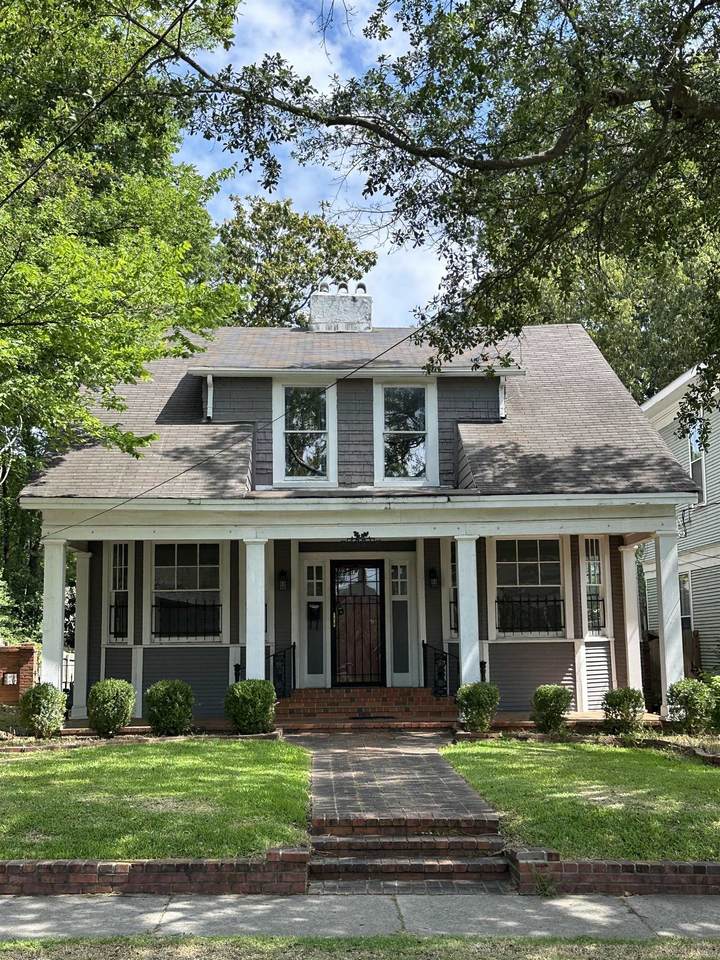 1884 Vinton Ave - Photo 1