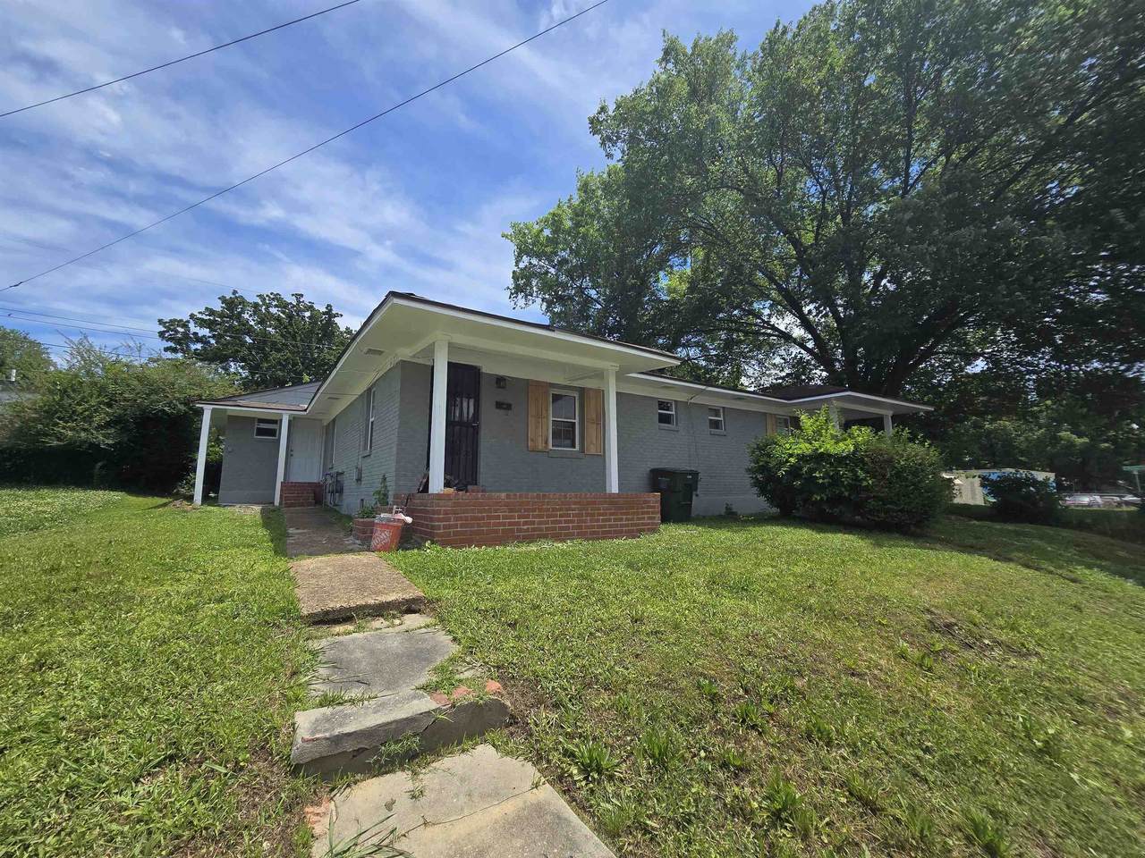 1664 Lauderdale St - Photo 1