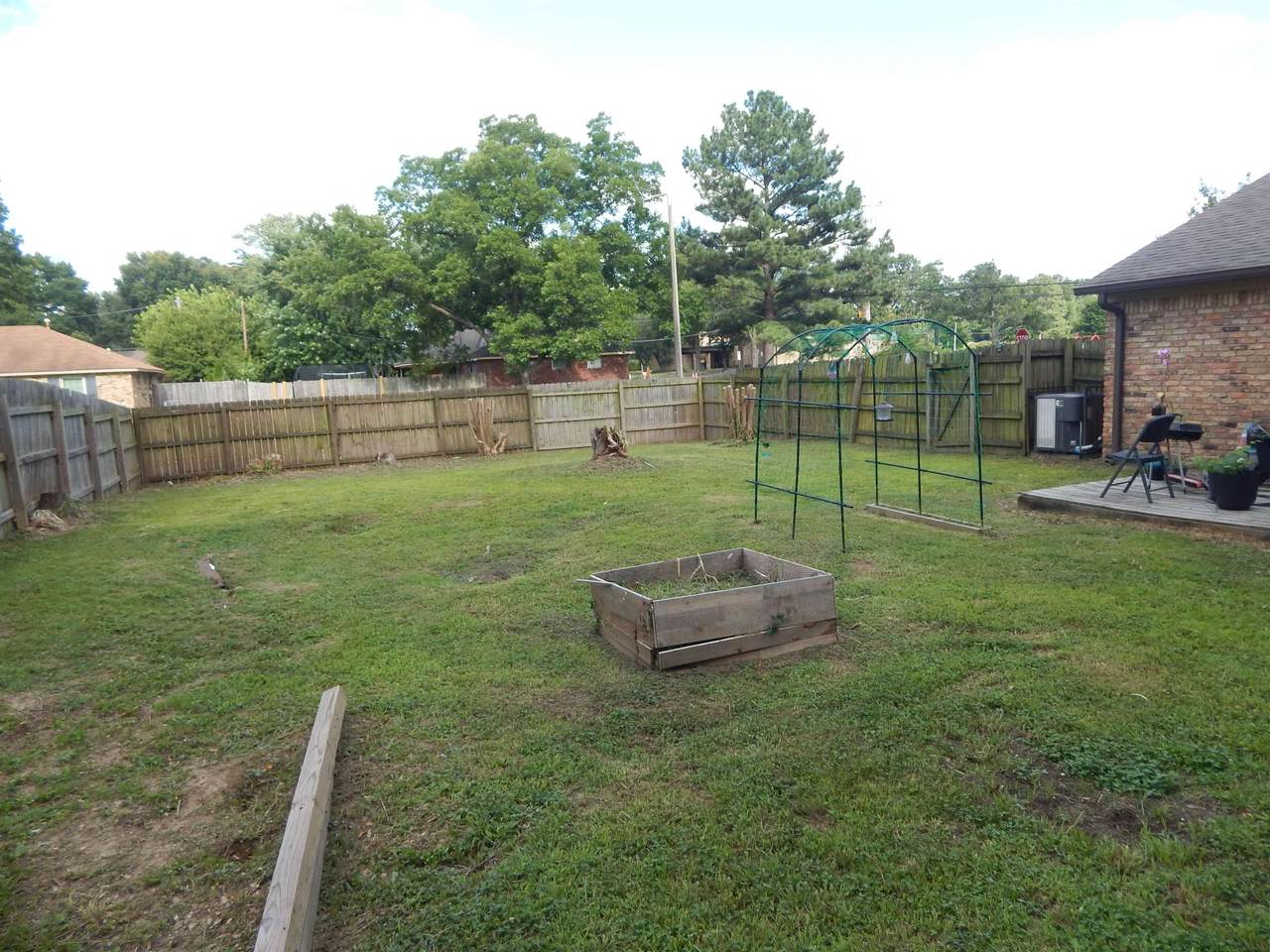 https://bt-photos.global.ssl.fastly.net/memphis/1280_boomver_1_10224222-2.jpg