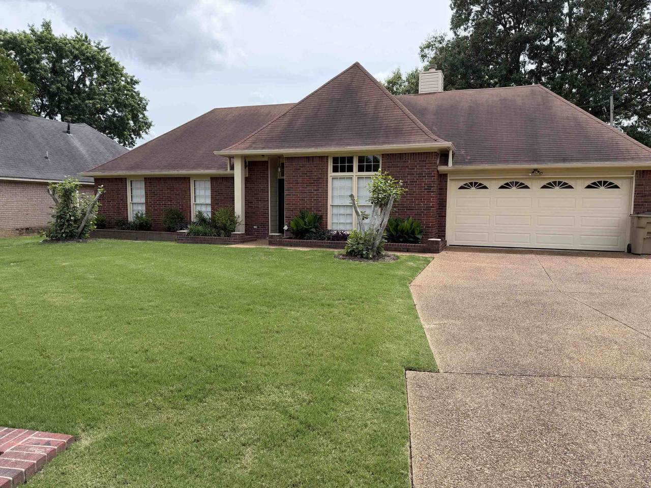 7371 Bayou Bend Cv - Photo 1
