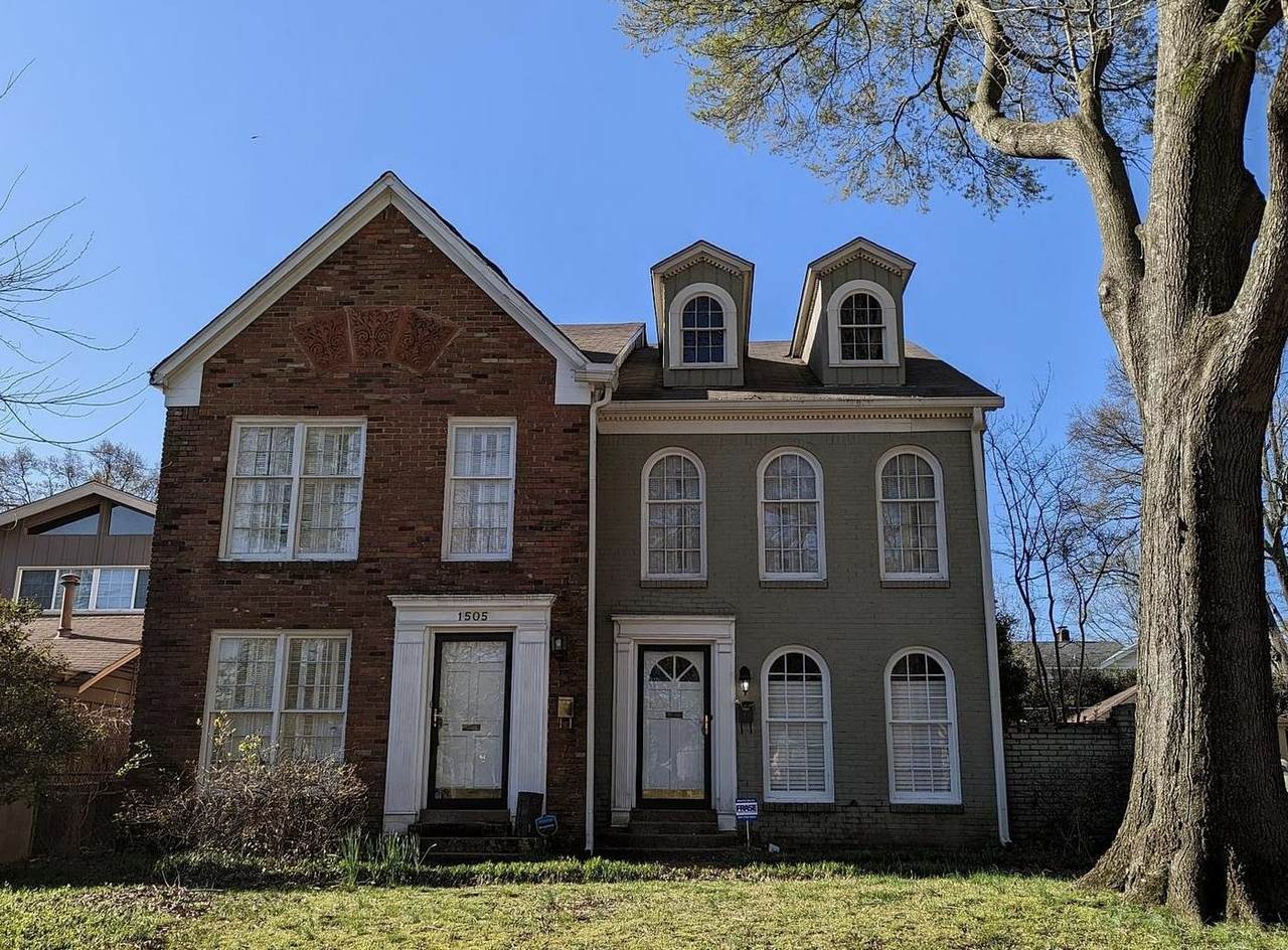1503 Eastmoreland Ave - Photo 1