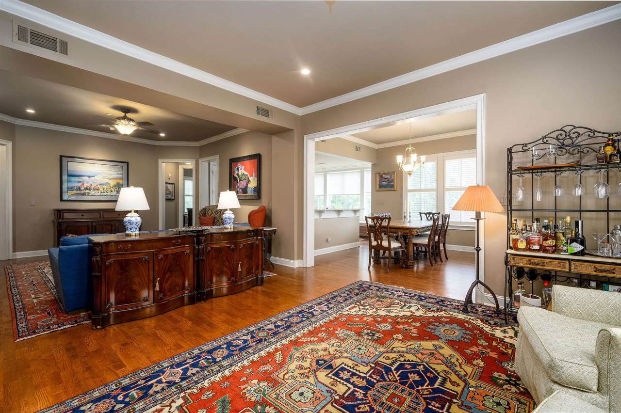 5204 Lexington Club Cv - Photo 1
