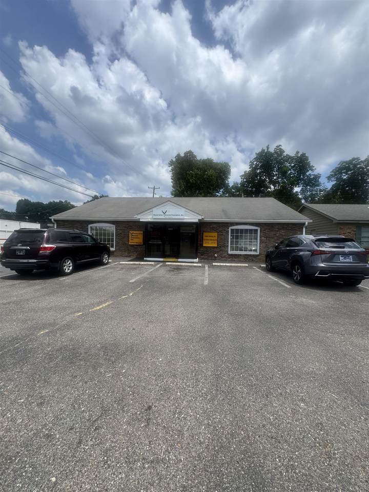 3232 Perkins Rd - Photo 1