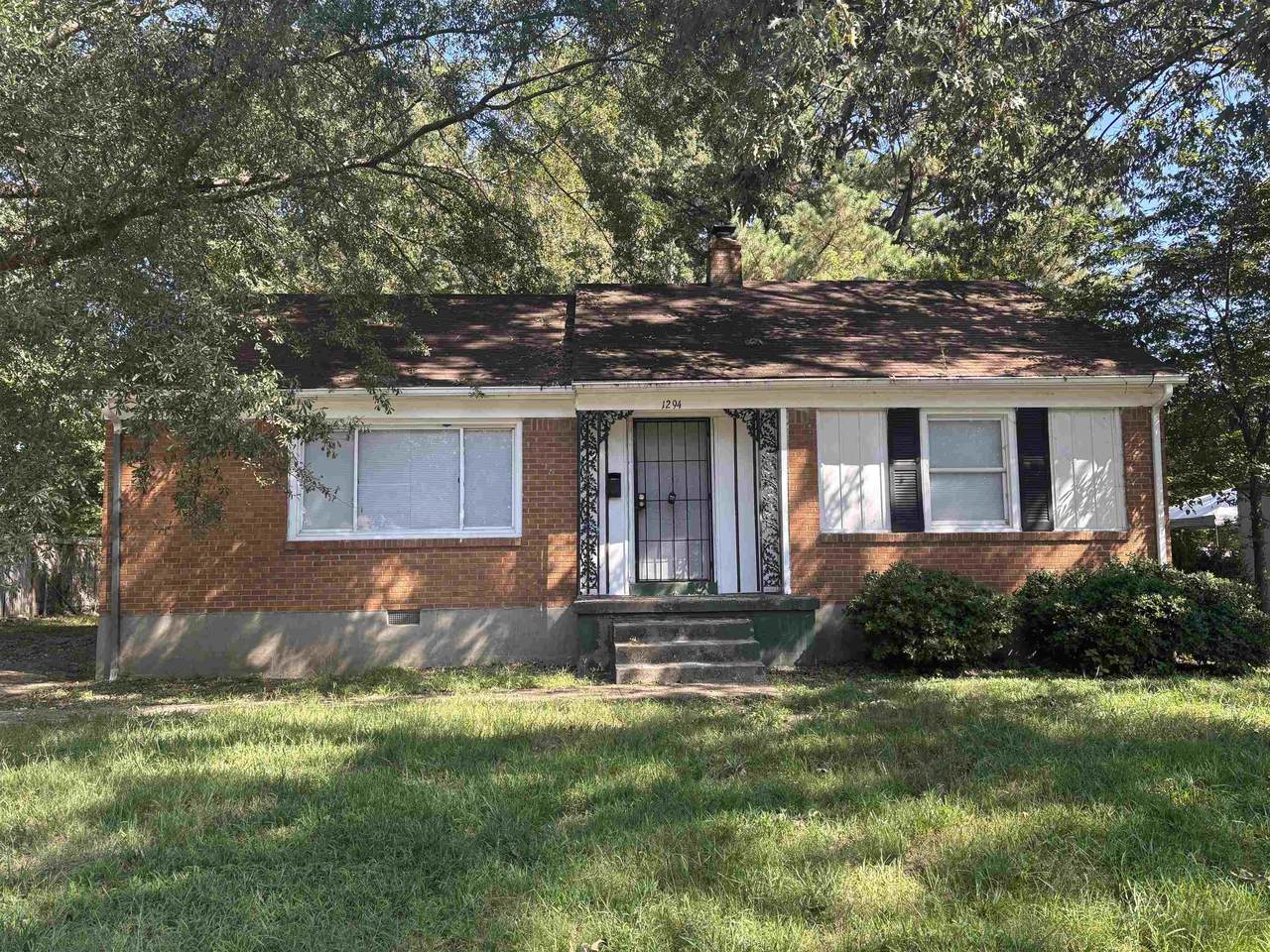1294 Pallwood Rd - Photo 1