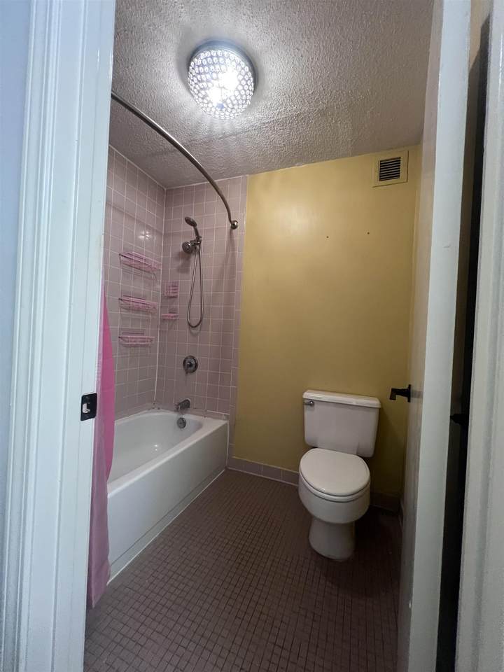 https://bt-photos.global.ssl.fastly.net/memphis/1280_boomver_1_10225544-2.jpg