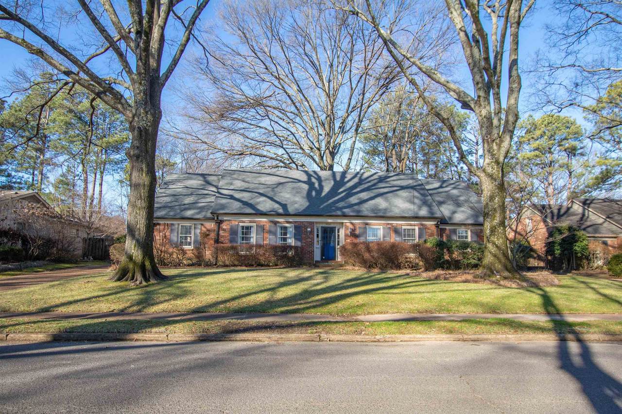 797 Reddoch St - Photo 1
