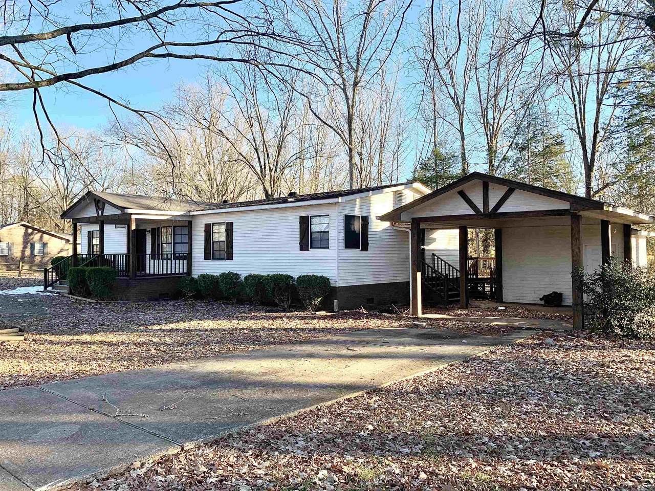 139 Oak St - Photo 1