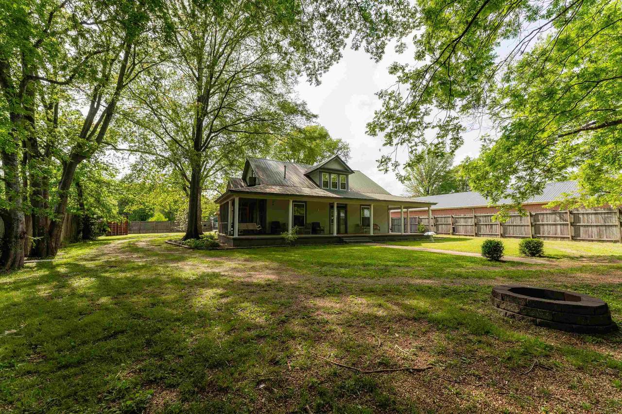 https://bt-photos.global.ssl.fastly.net/memphis/1280_boomver_2_10195539-2.jpg