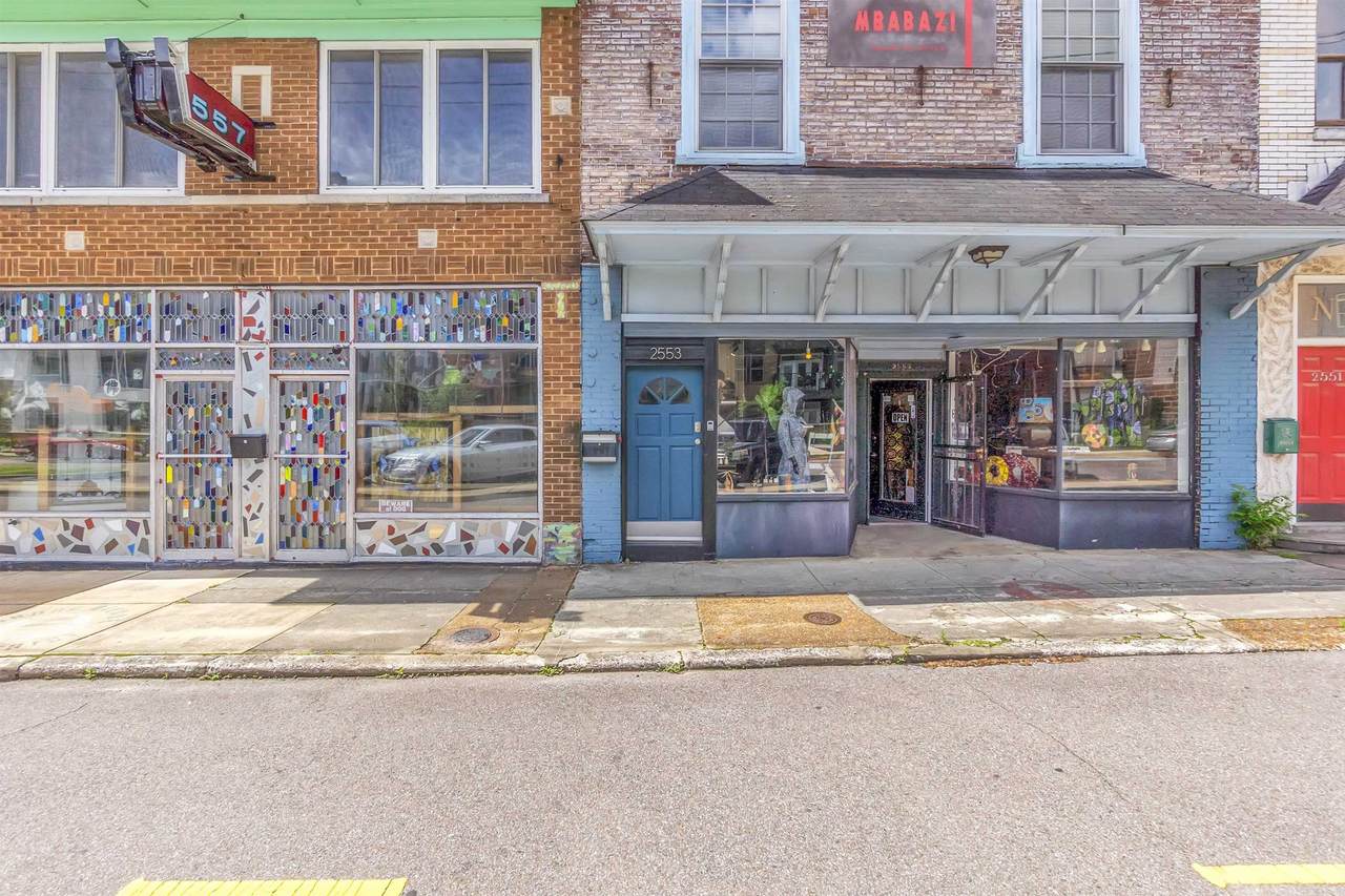 2553 Broad Ave - Photo 1