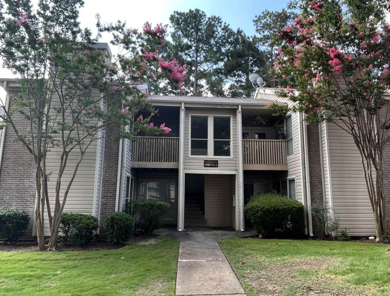 6683 Whispering Oak Pl - Photo 1