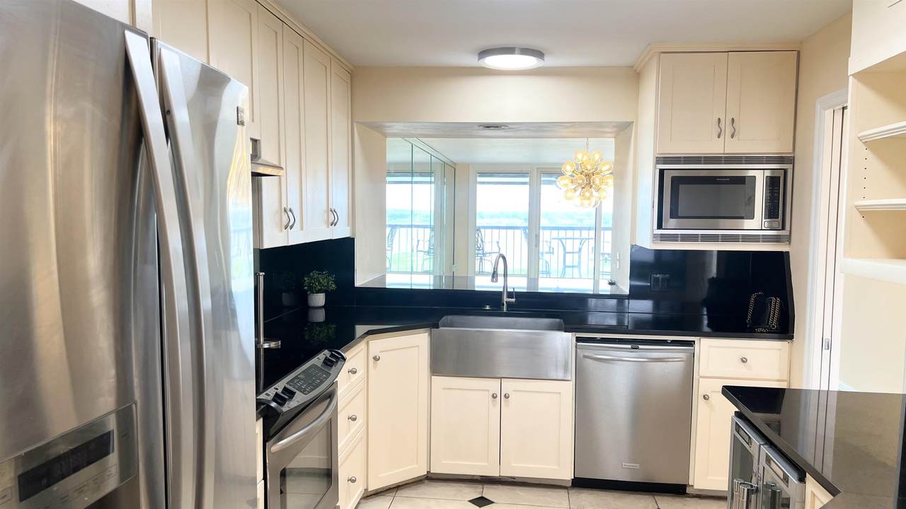 200 Wagner Pl - Photo 1