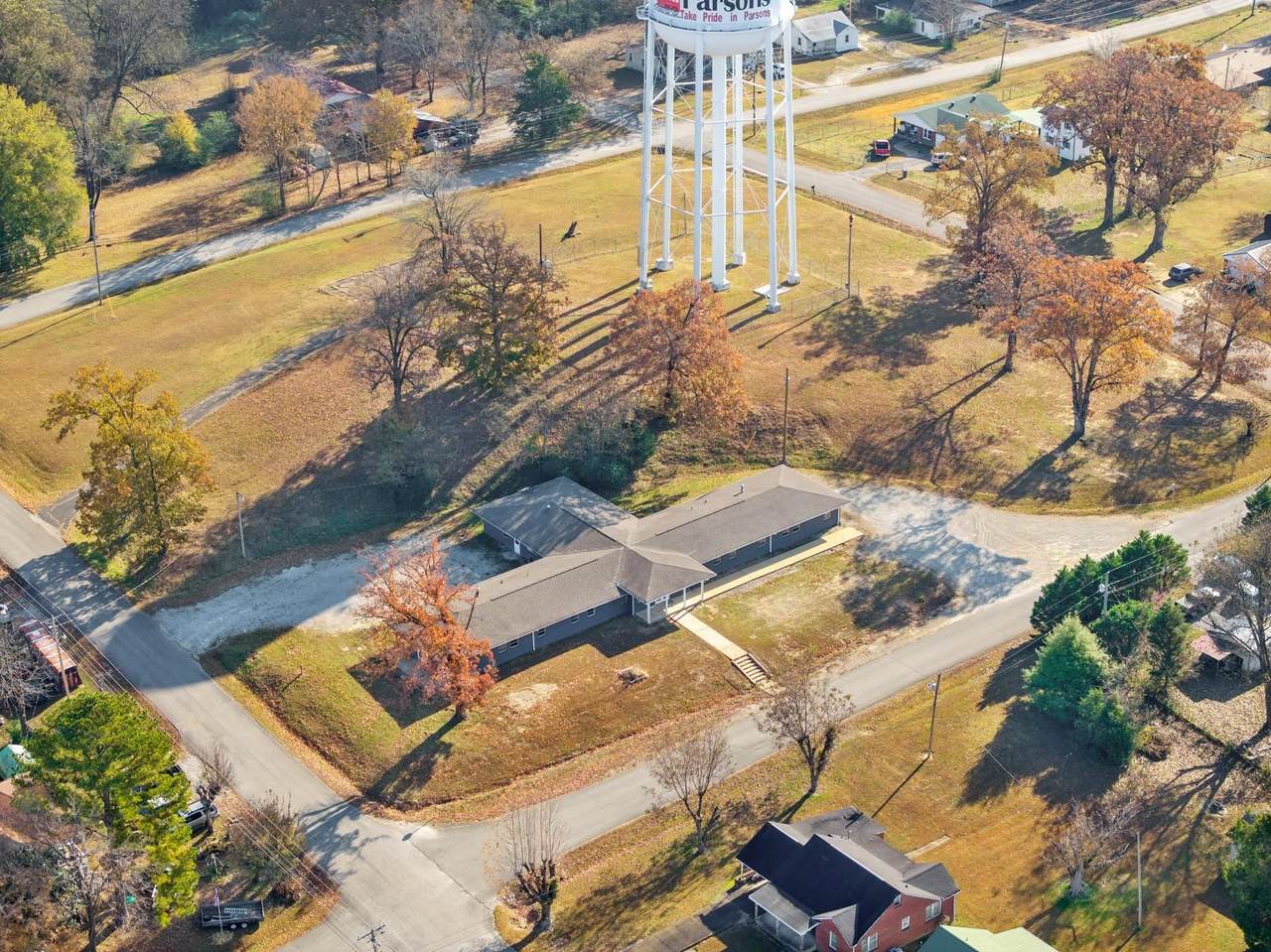 105 Kentucky Ave - Photo 1