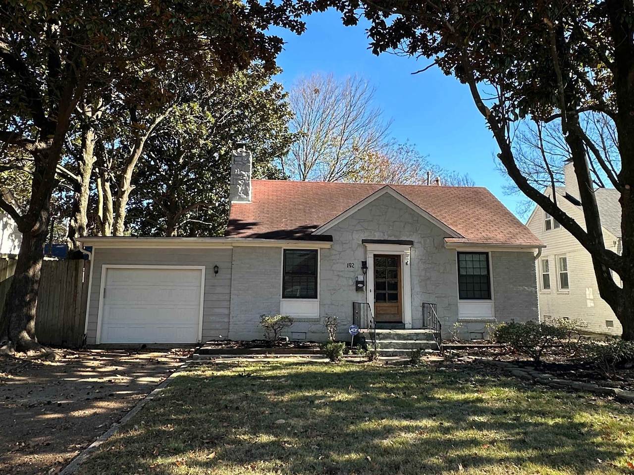192 Palisade St - Photo 1