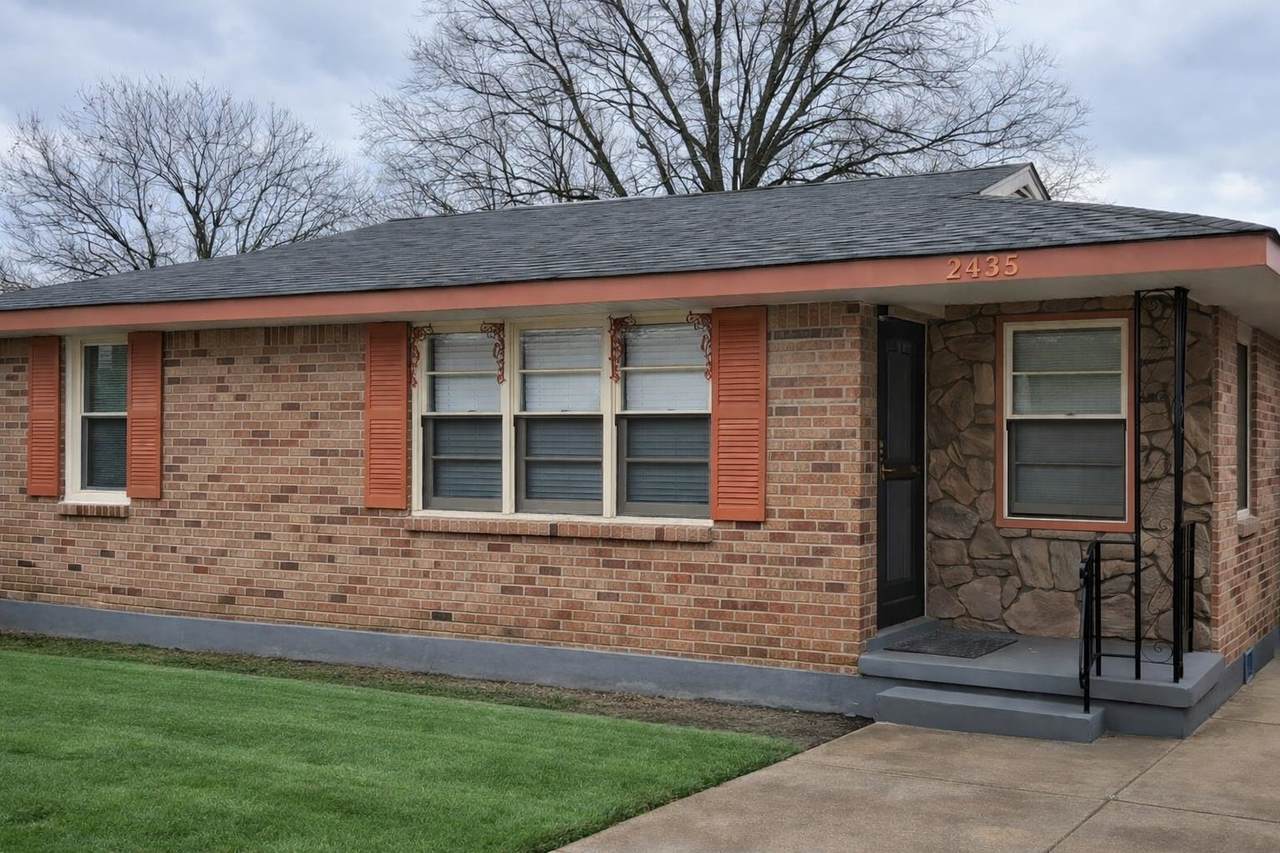 2435 Silver St - Photo 1