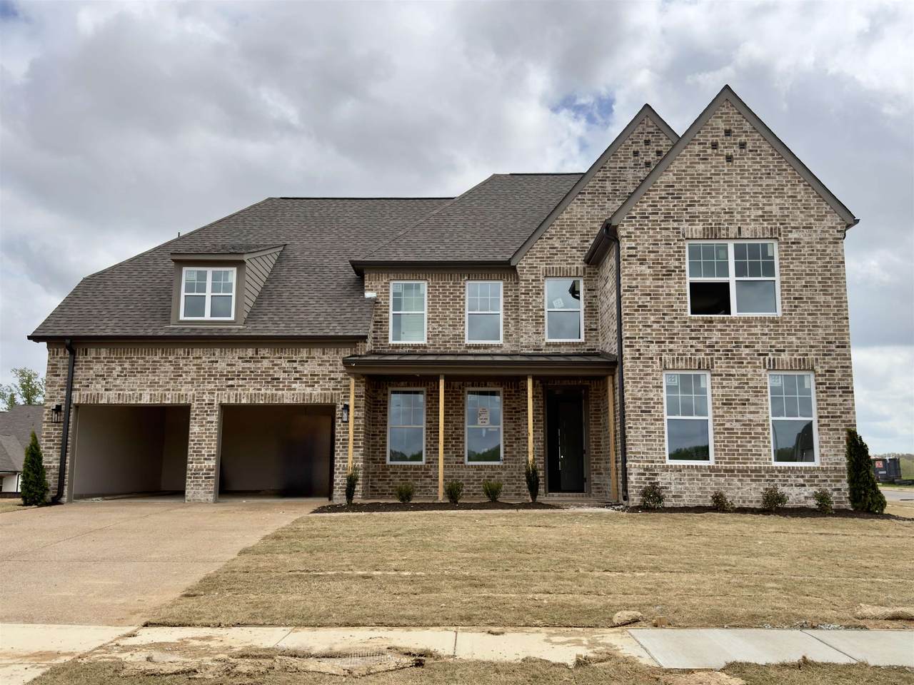 5836 Bulrush Dr - Photo 1