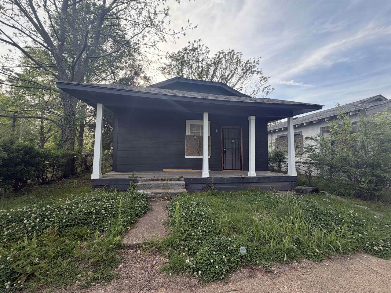 765 Grand St - Photo 1