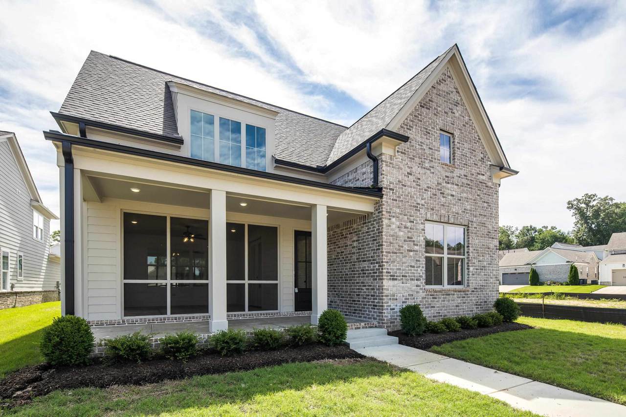225 Freedom Ln - Photo 1
