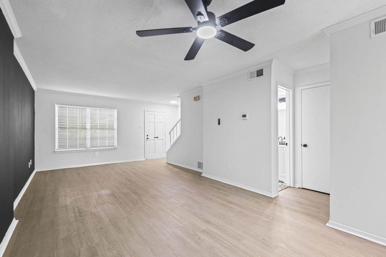 https://bt-photos.global.ssl.fastly.net/memphis/1280_boomver_2_10223872-2.jpg
