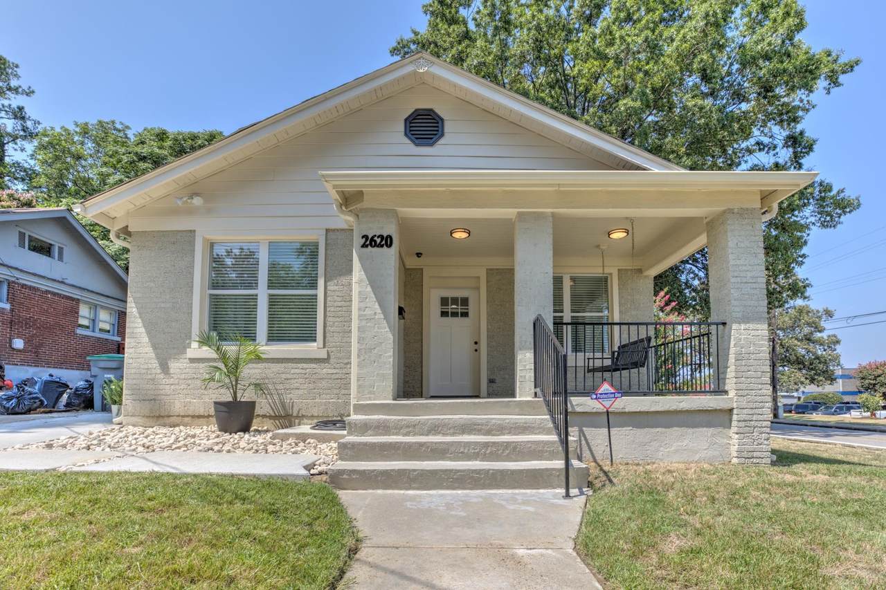 2620 School Ave - Photo 1