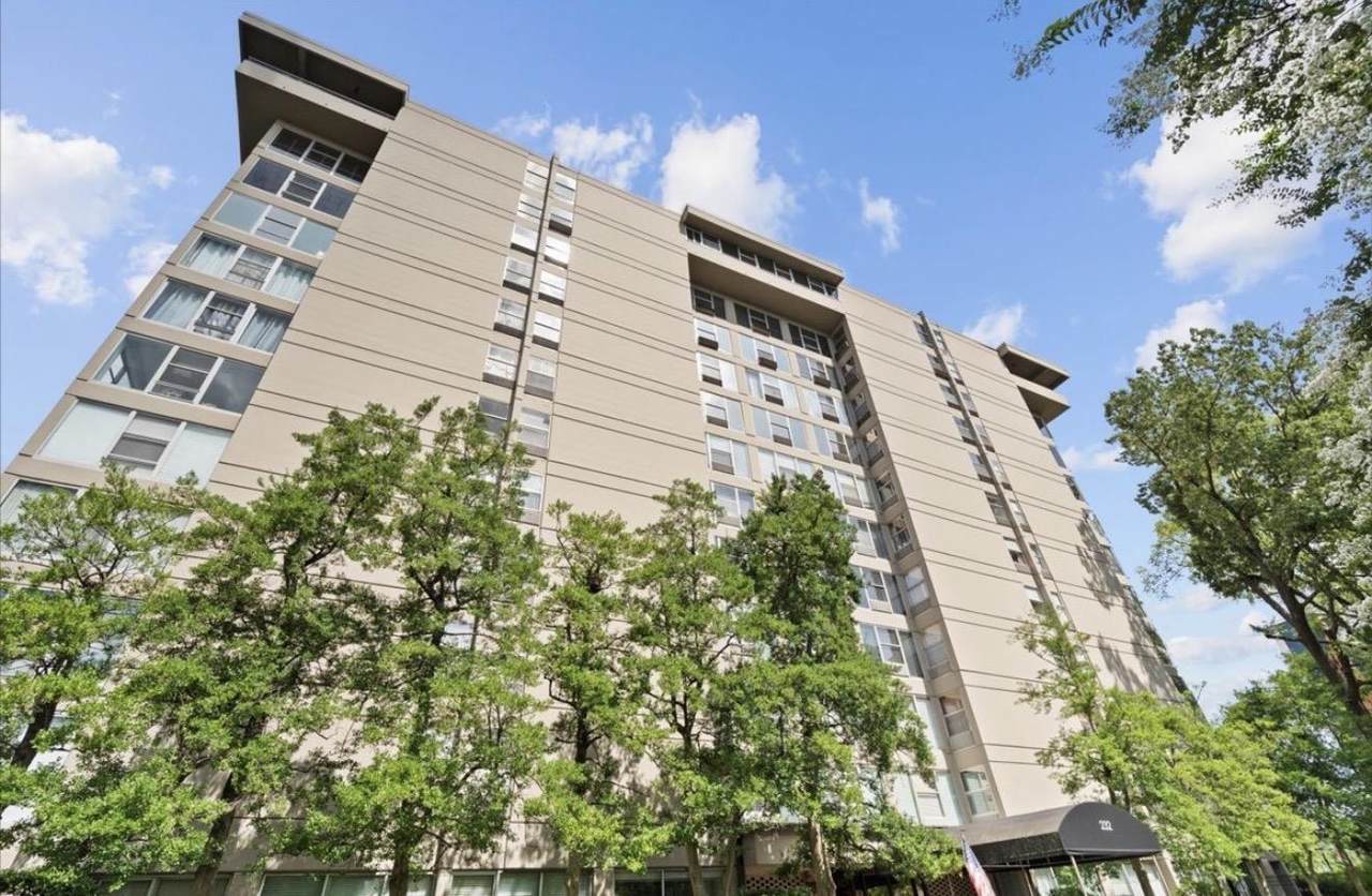 232 Highland St - Photo 1