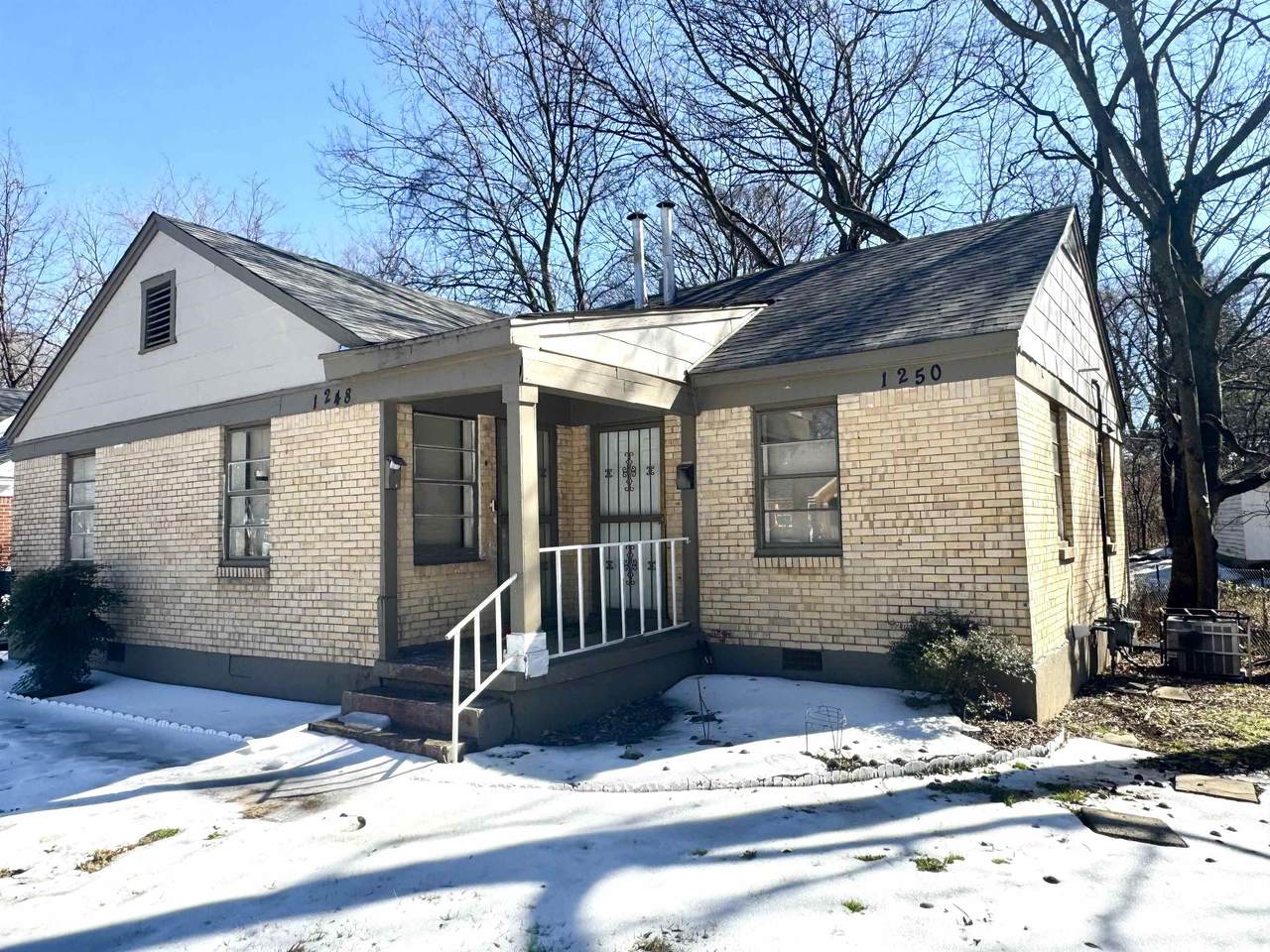 1248 Meda St - Photo 1