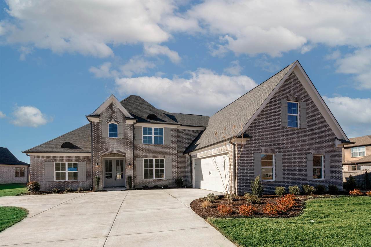 15 Grays Hollow Dr - Photo 1