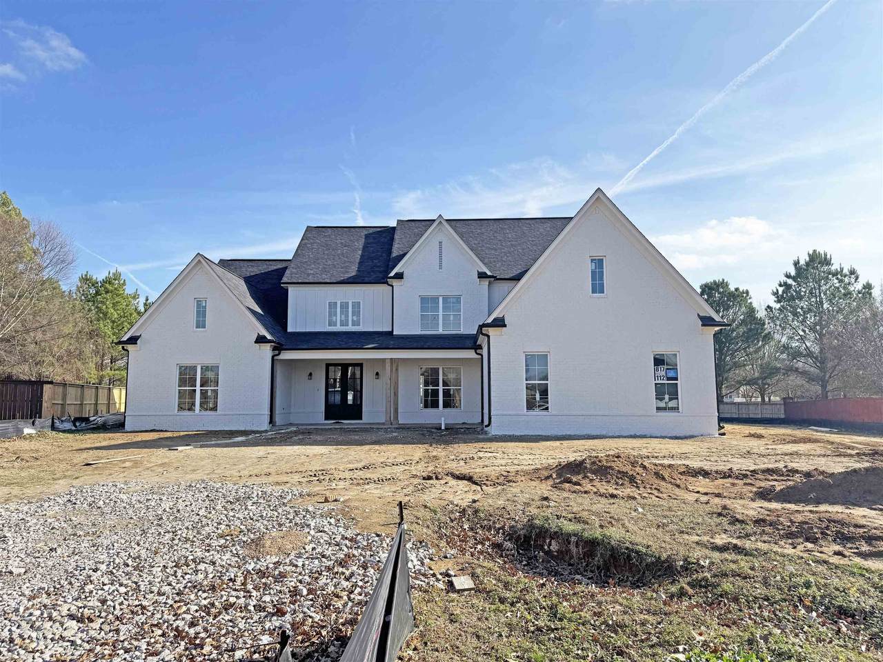 817 Five Oaks Ln - Photo 1