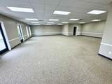 301 Lake Dr - Photo 6