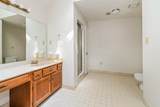2239 Easton Dr - Photo 11