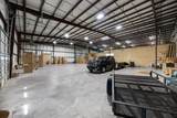 2058 Hollywood Dr - Photo 14
