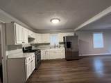 415 Carver St - Photo 3
