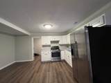 415 Carver St - Photo 4