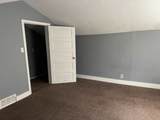 1068 Oakview St - Photo 18