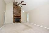 5262 Sunray Dr - Photo 3